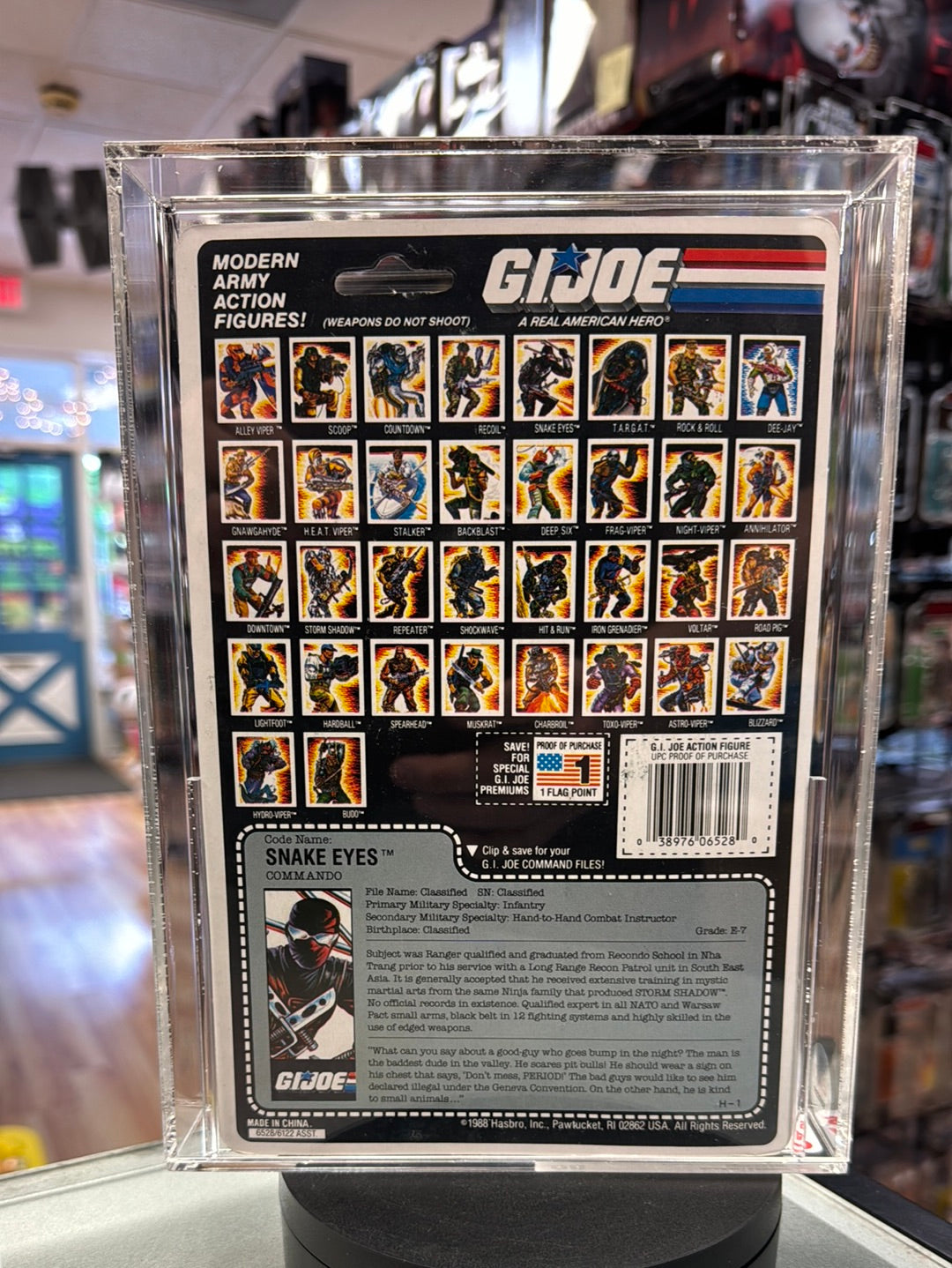 Snake Eyes v3 34 Back (Vintage GI Joe, Hasbro) **CAS Graded 80** product image 4, provided for visual reference and product