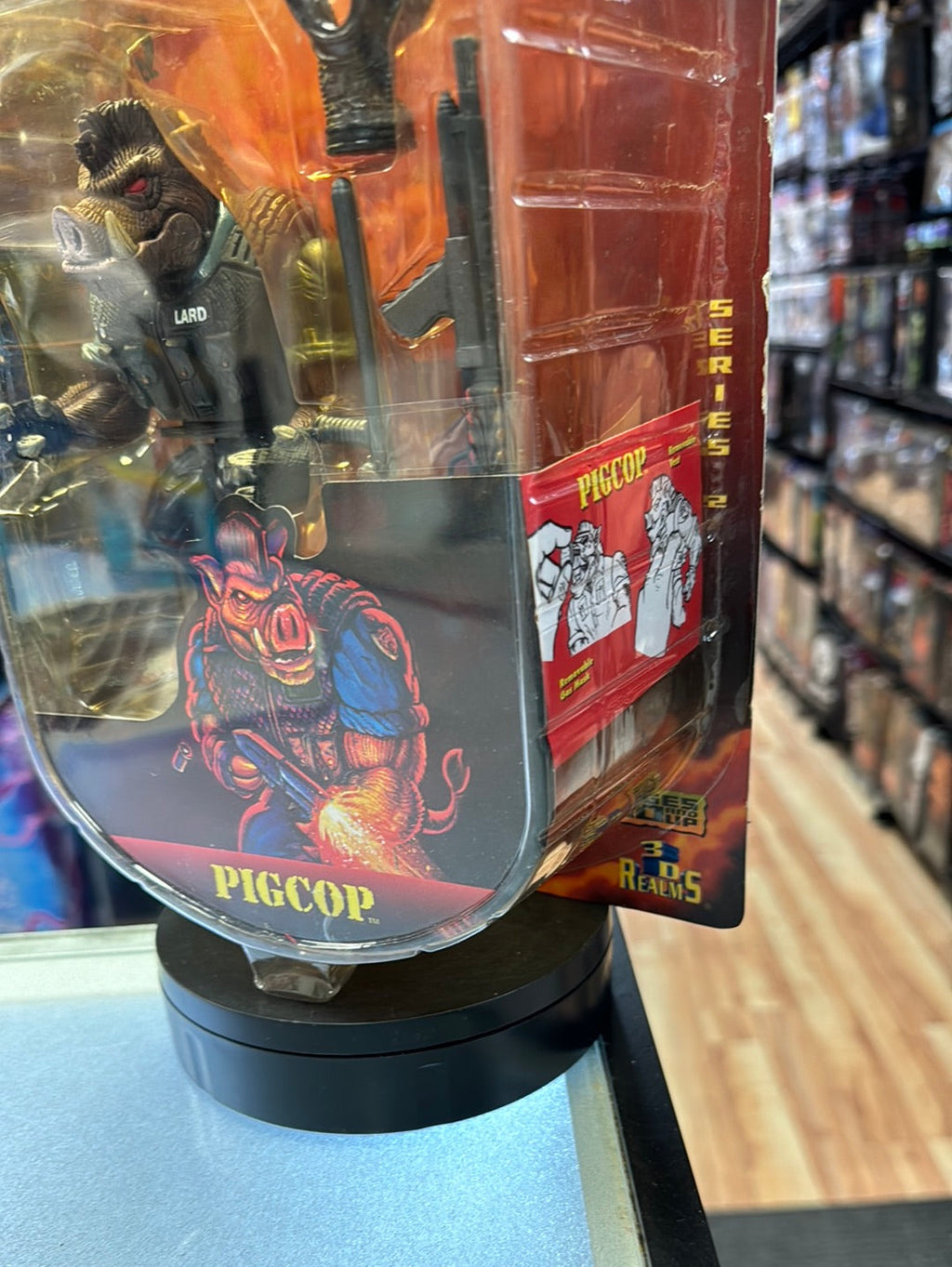 Pigcop (Vintage Duke Nukem, ReSaurus) SEALED product image 5, provided for visual reference and product detail review