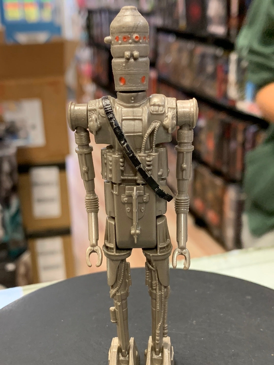 IG-88 0282 (Vintage Star Wars, Kenner) Complete product image 2, provided for visual reference and product detail review