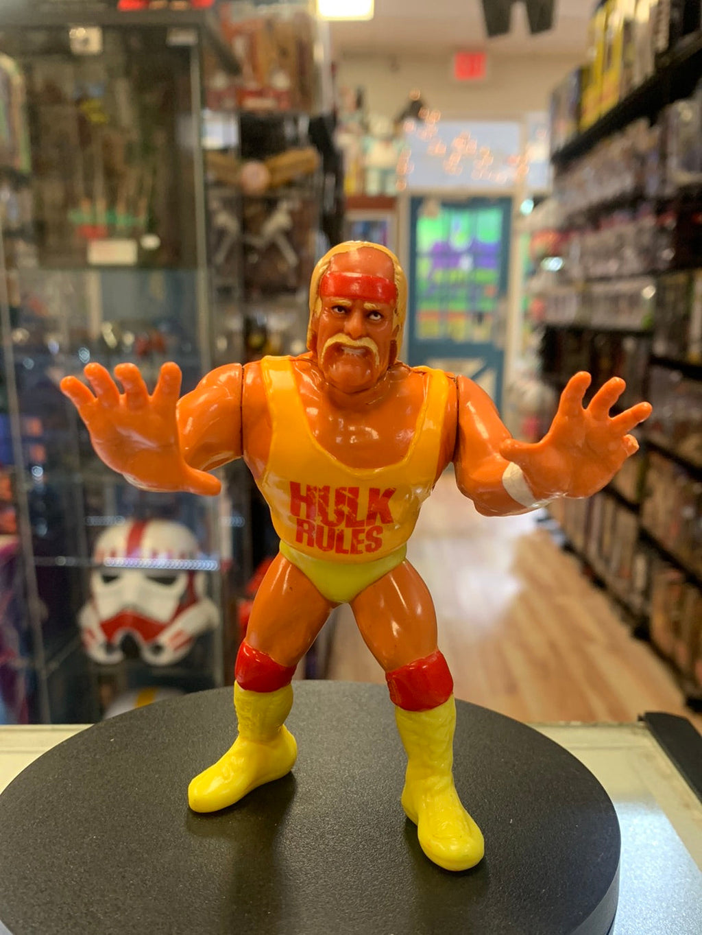Body Slamming Hulk Hogan 0848 (Vintagw WWF WWE, Hasbro) product image 1, provided for visual reference and product detail