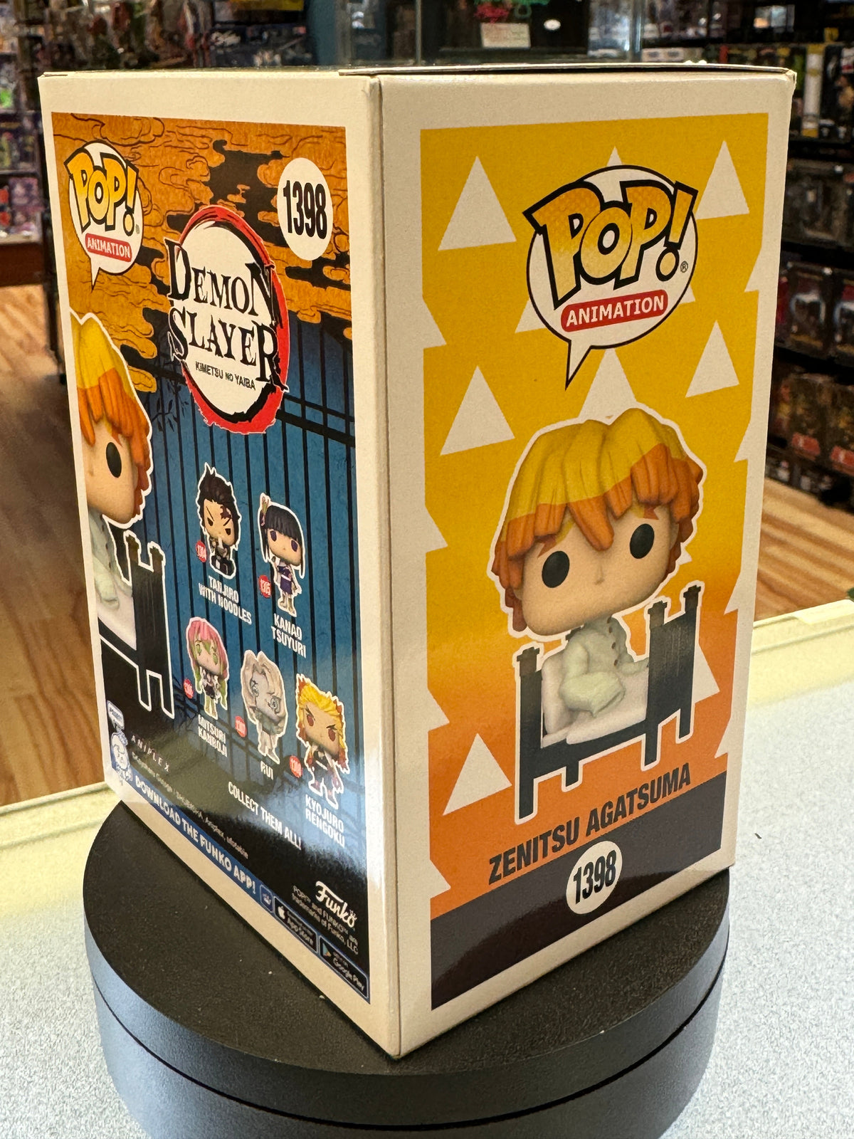 Zenitsu Agatsuma #1398 (Funko Pop!, Demon Slayer) **GREEK EXCLUSIVE** product image 5, provided for visual reference and