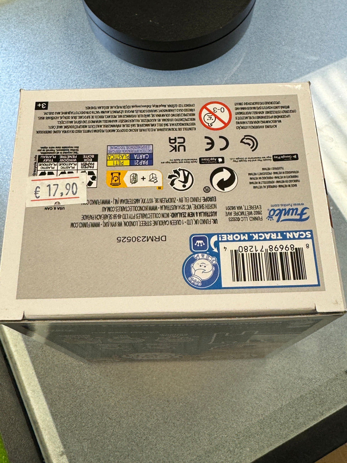 Zenitsu Agatsuma #1398 (Funko Pop!, Demon Slayer) **GREEK EXCLUSIVE** product image 6, provided for visual reference and
