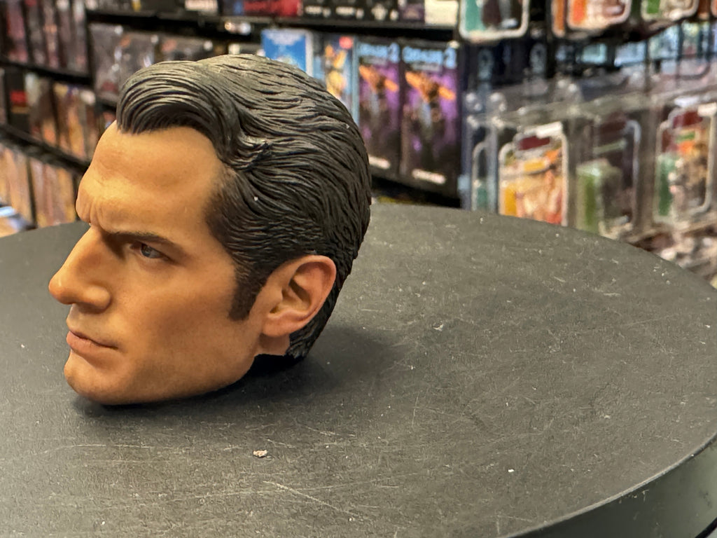 Henry Cavil Head Sculpt 1/6 Scale (Superman, Present Toys) product image 1, provided for visual reference and product detail