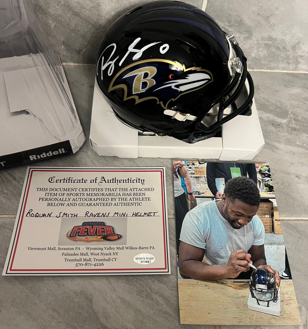 Roquan Smith Autographed Baltimore Ravens Mini Helmet with