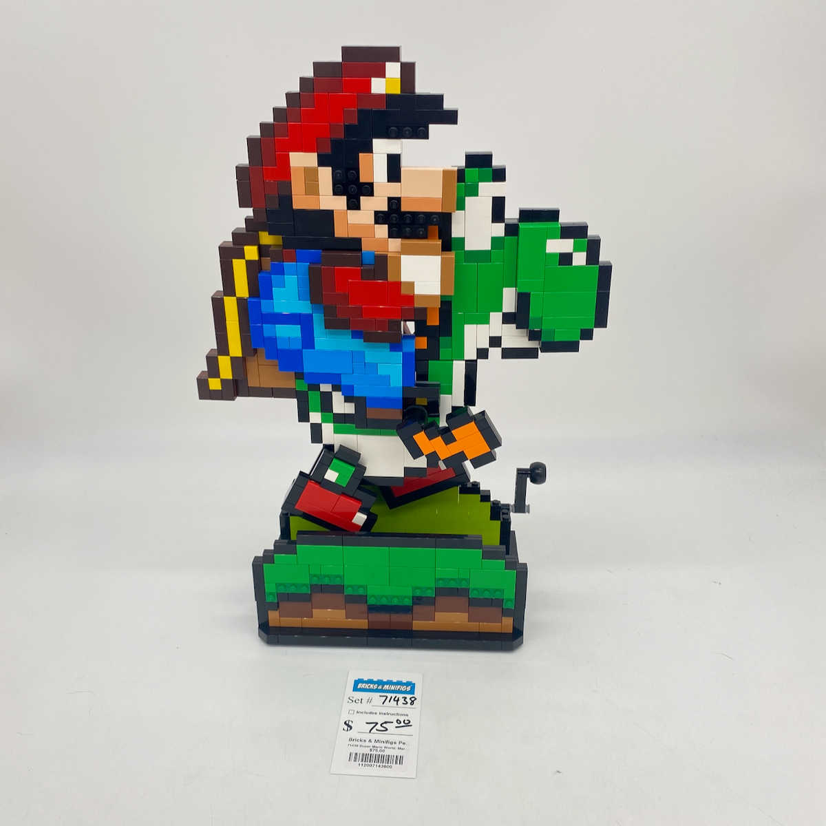 71438 Super Mario World: Mario & Yoshi (U) product image 1, provided for visual reference and product detail review