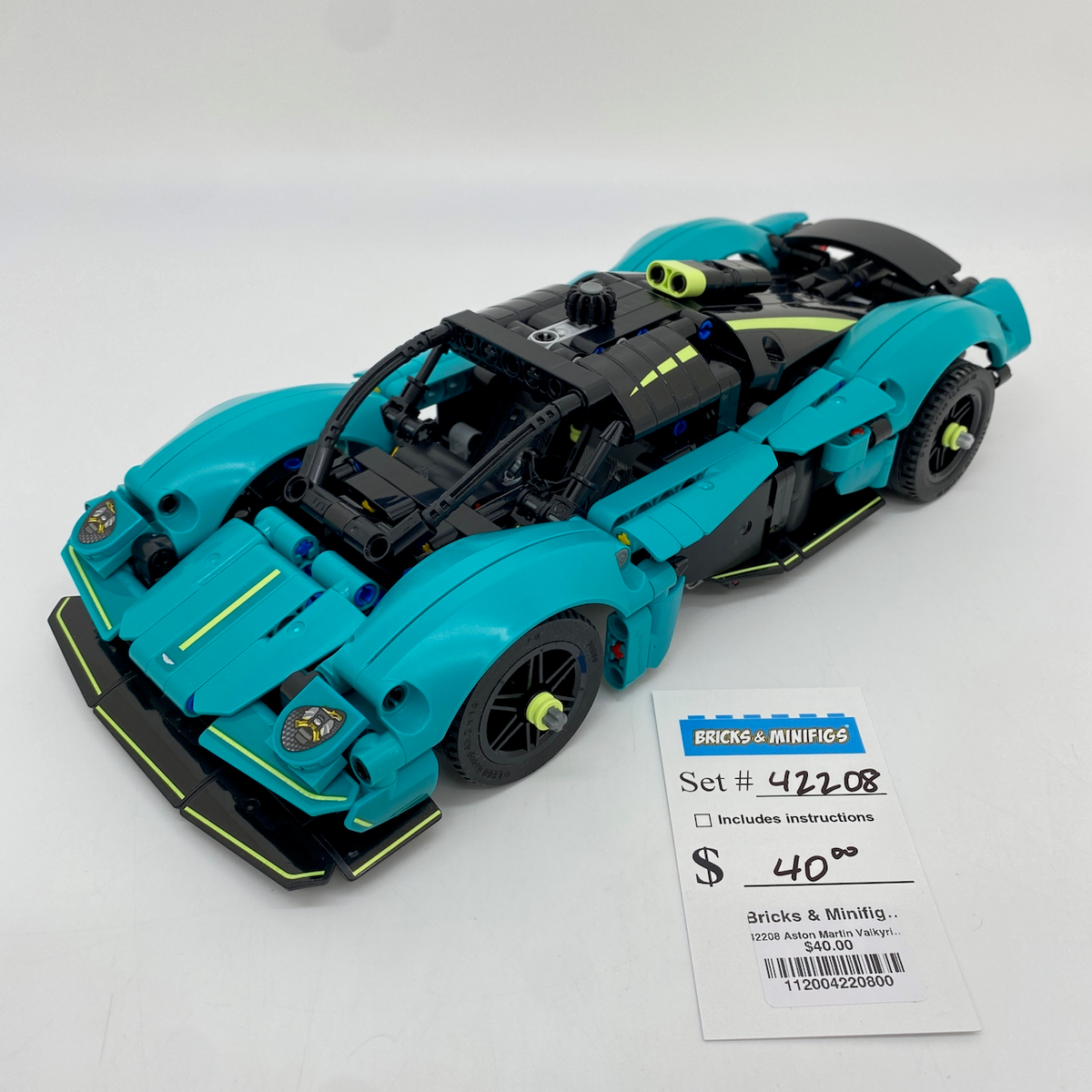 42208 Aston Martin Valkyrie (U) product image 1, provided for visual reference and product detail review