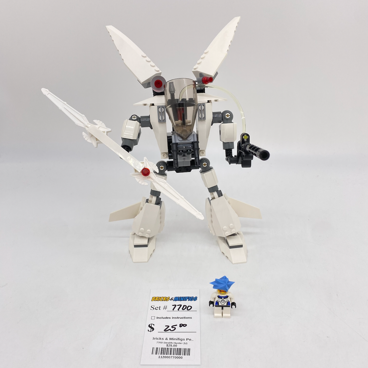 7700 Stealth Hunter (U) product image 1, provided for visual reference and product detail review