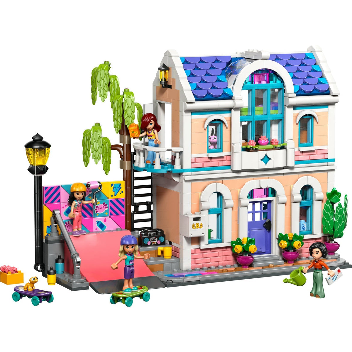 42687 Liann's Family House product image 3, provided for visual reference and product detail review