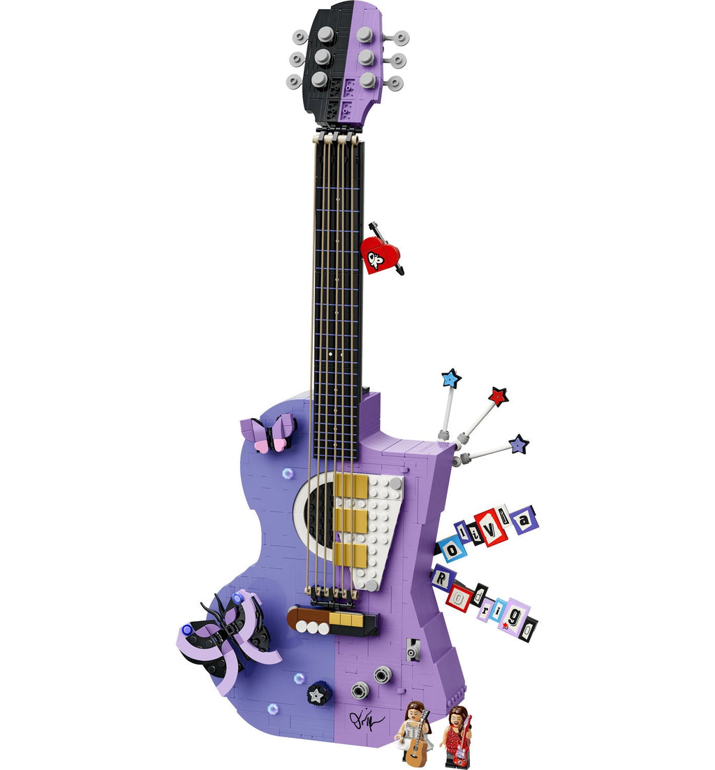 43031 Olivia Rodrigo's Dual Guitar product image 1, provided for visual reference and product detail review