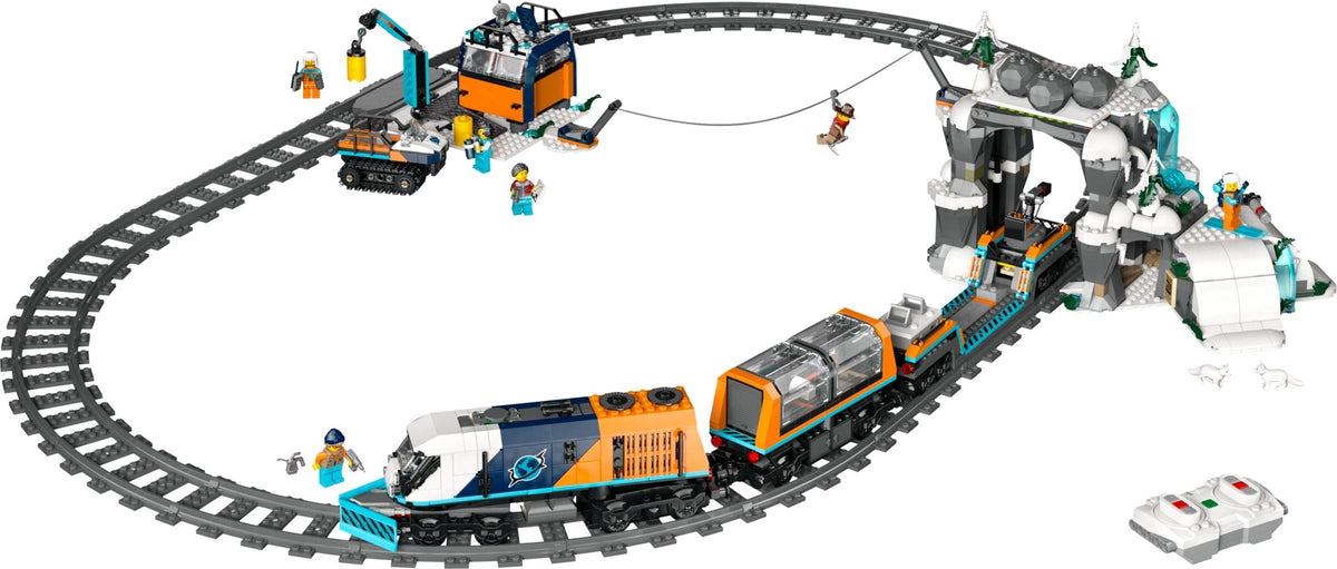 60470 Explorers' Arctic Polar Express Train product image 3, provided for visual reference and product detail review