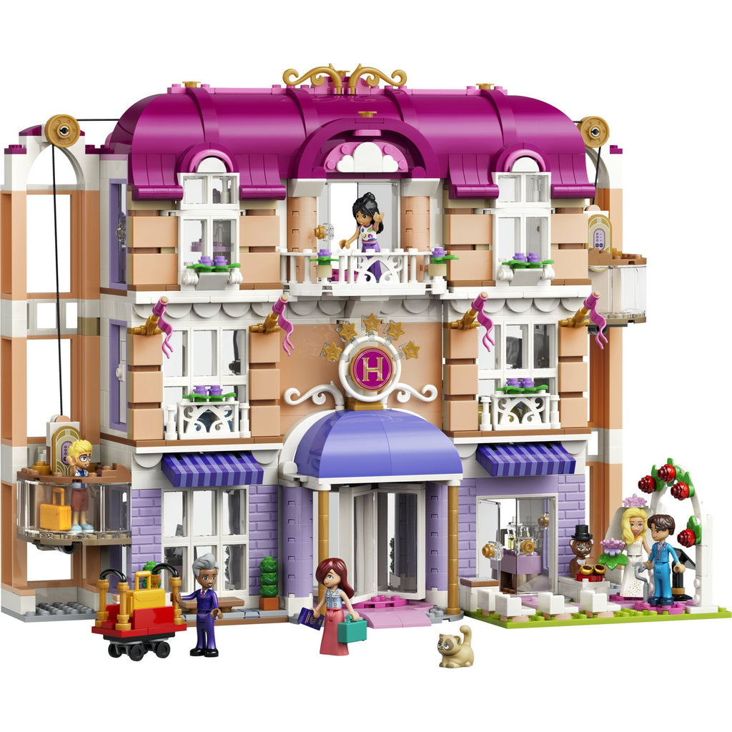 42704 Heartlake City Grand Hotel product image 3, provided for visual reference and product detail review
